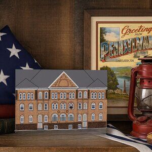 Cat’s Meow Vintage 1995 Scotland School Pennsylvania Shelf Sitter – Collectible